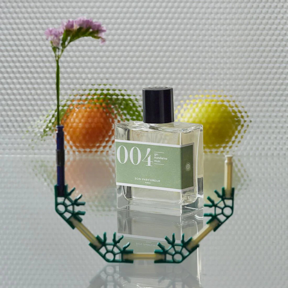 004 - gin, mandarin, musk