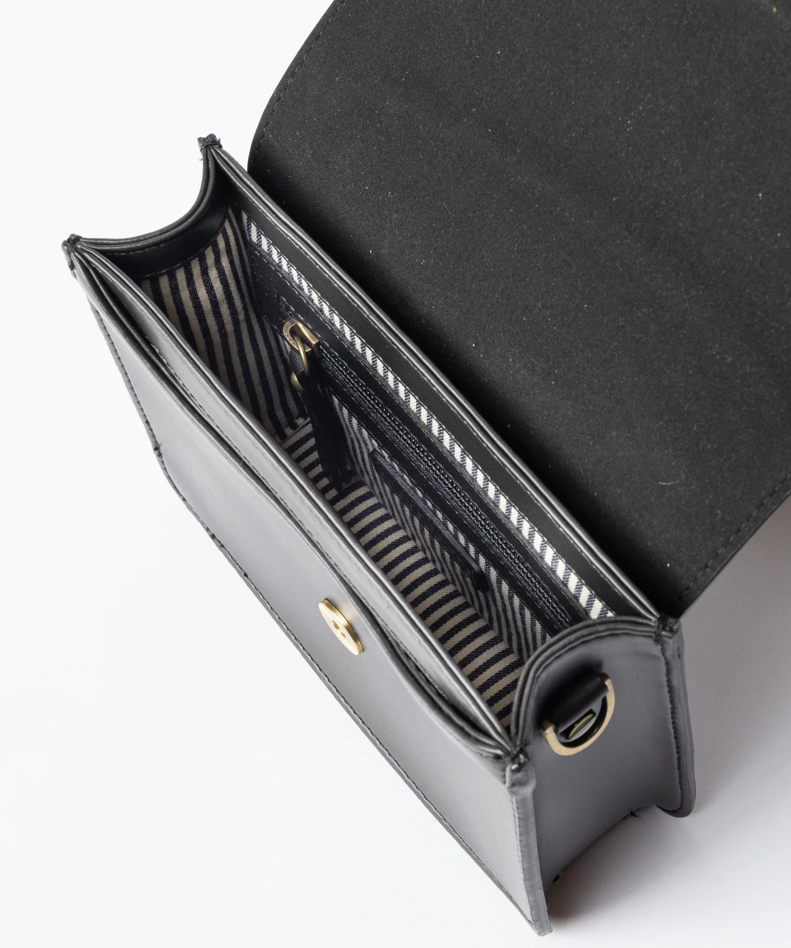 Audrey-Mini-Black-Apple-Leather-Inside.webp