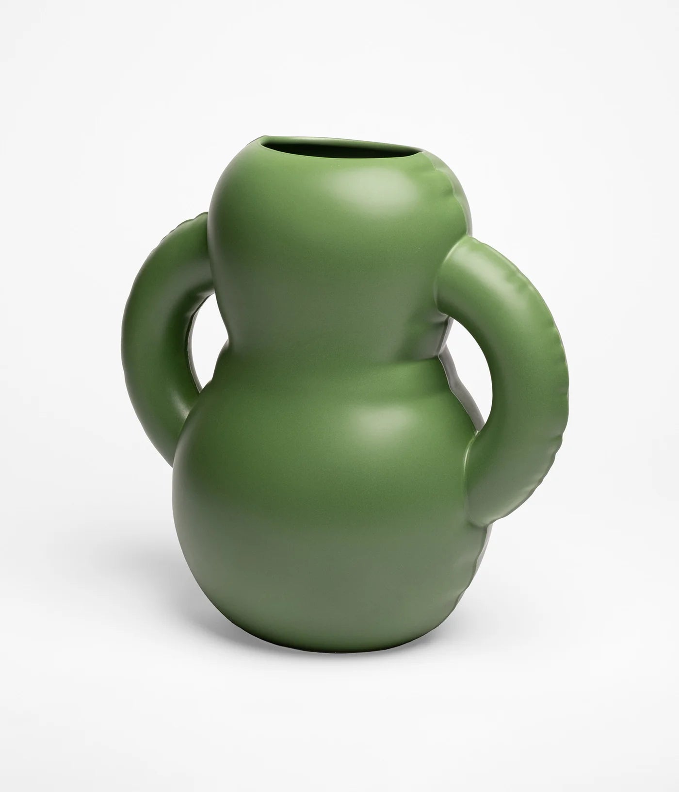 Home-Studyo-tableware-vase-moss-1200x1400px-2.webp