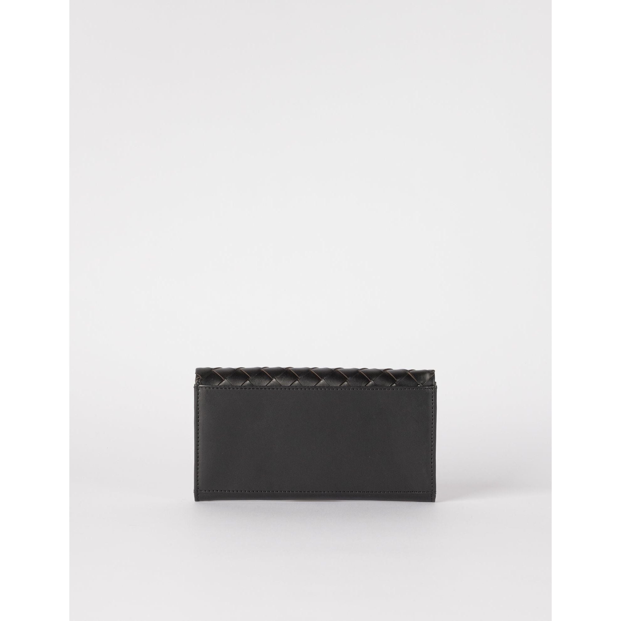 Pau's pouch