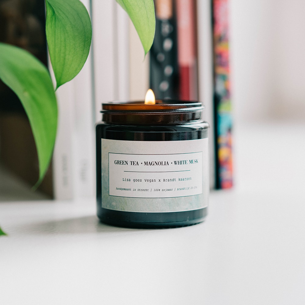 Sojakaars-Green-Tea-Magnolia-White-Musk.jpg