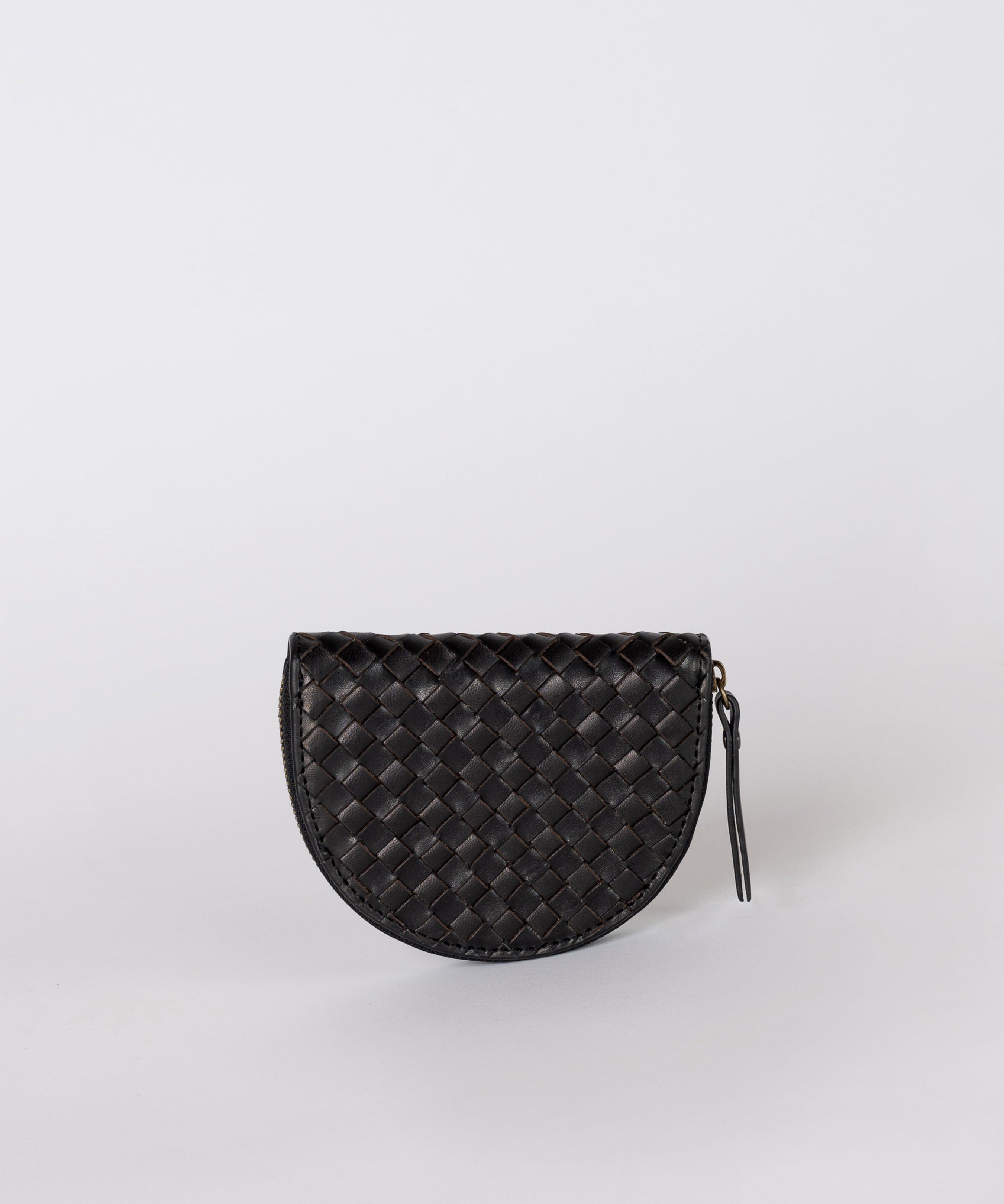 laura_purse_black_woven_front.jpg