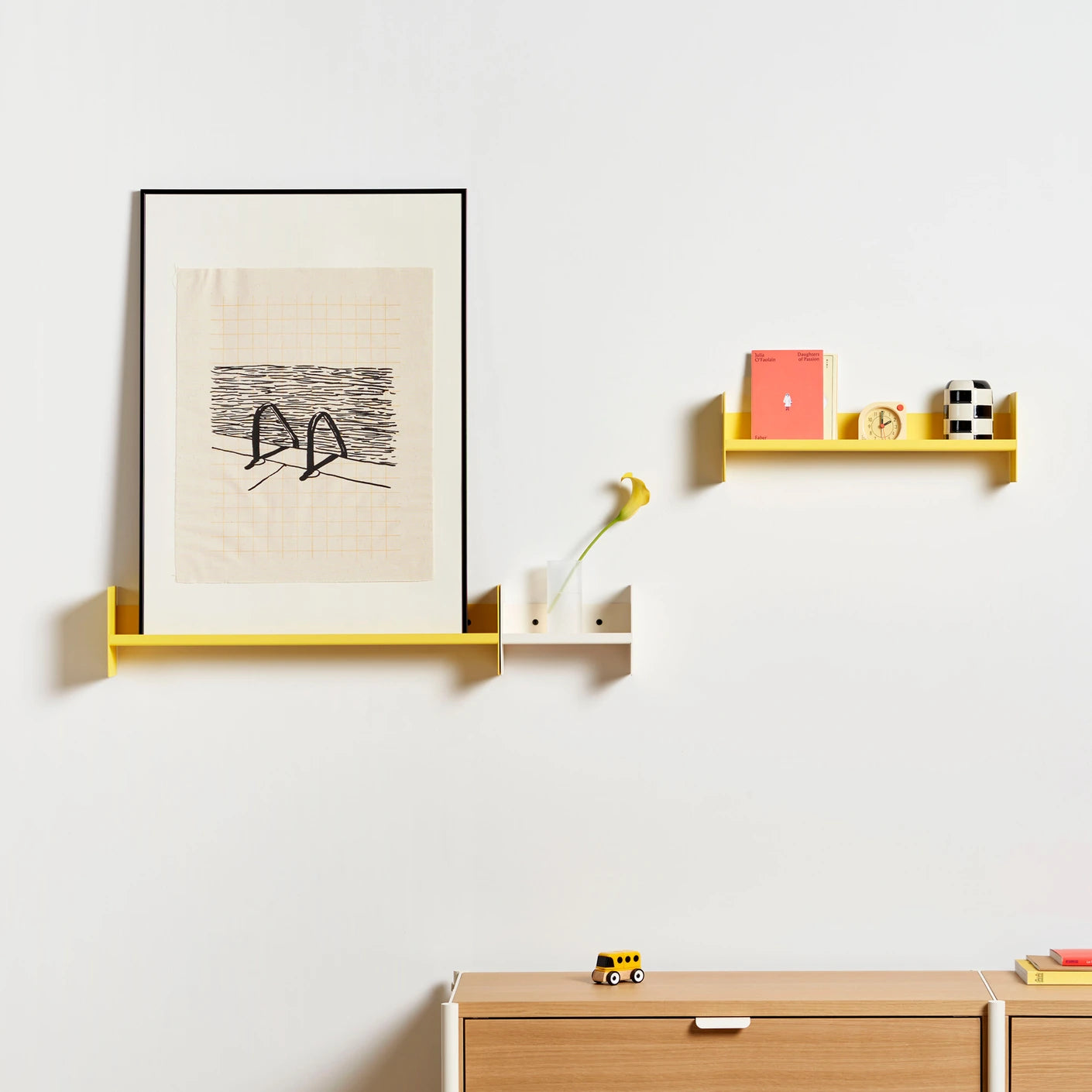 pli wall shelf slim