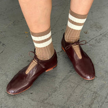 Afbeelding in Gallery-weergave laden, Her Socks Varsity - Espresso
