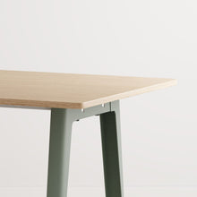 Afbeelding in Gallery-weergave laden, New modern eettafel - eco-certified wood
