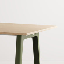 Afbeelding in Gallery-weergave laden, New modern eettafel - eco-certified wood
