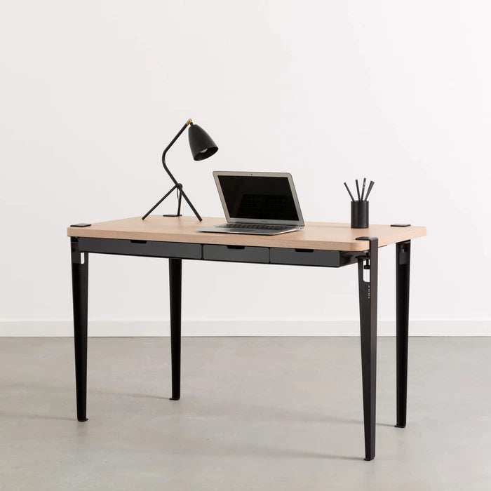 Tiptoe bureau