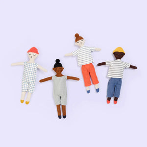 Buddy doll - Grid