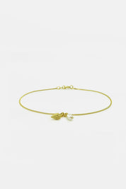 Armband - freshwater pearl and conch shell