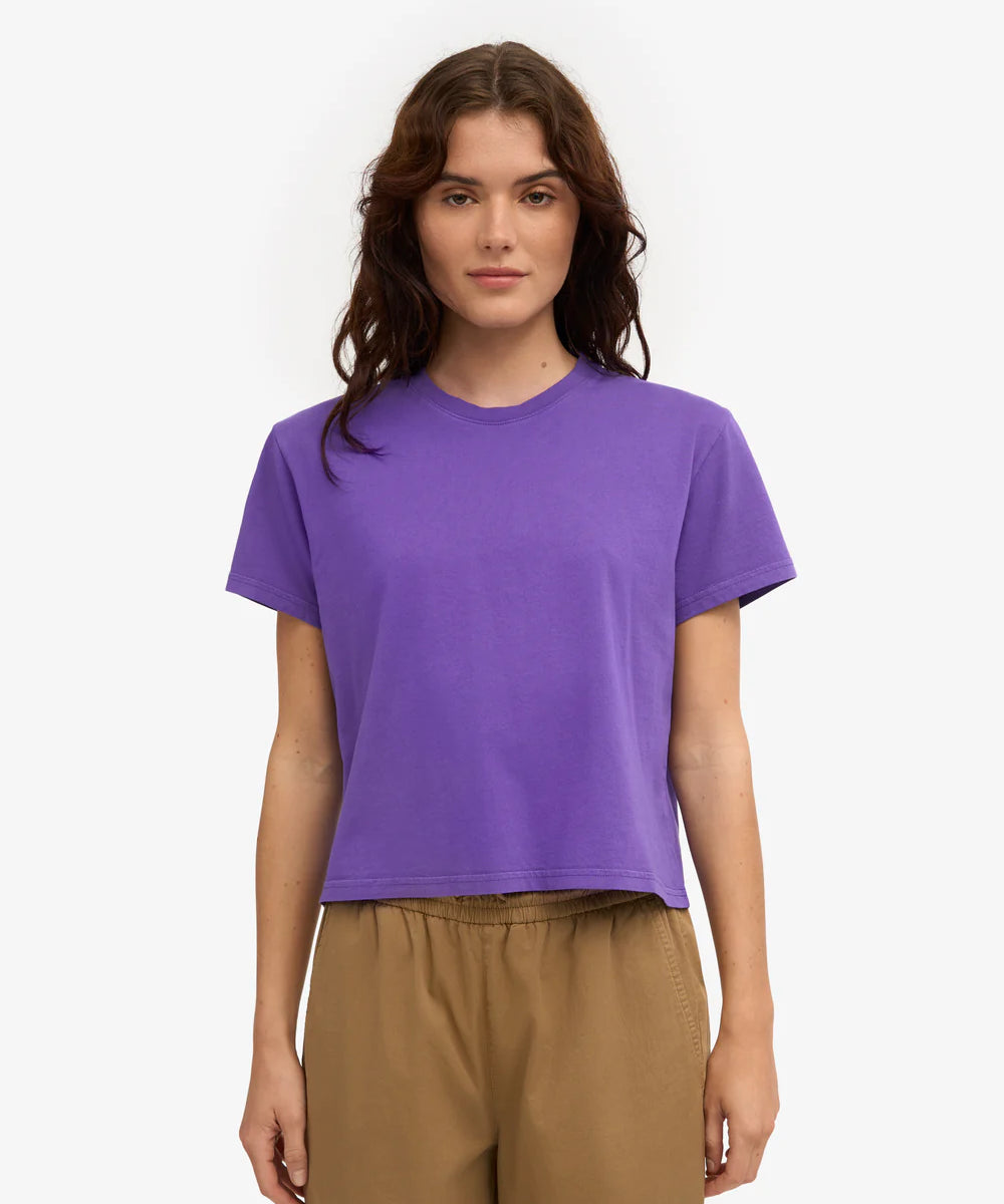CS2057_Organic-Boxy-Crop-T-Shirt_Ultra-Violet_Female_2.webp