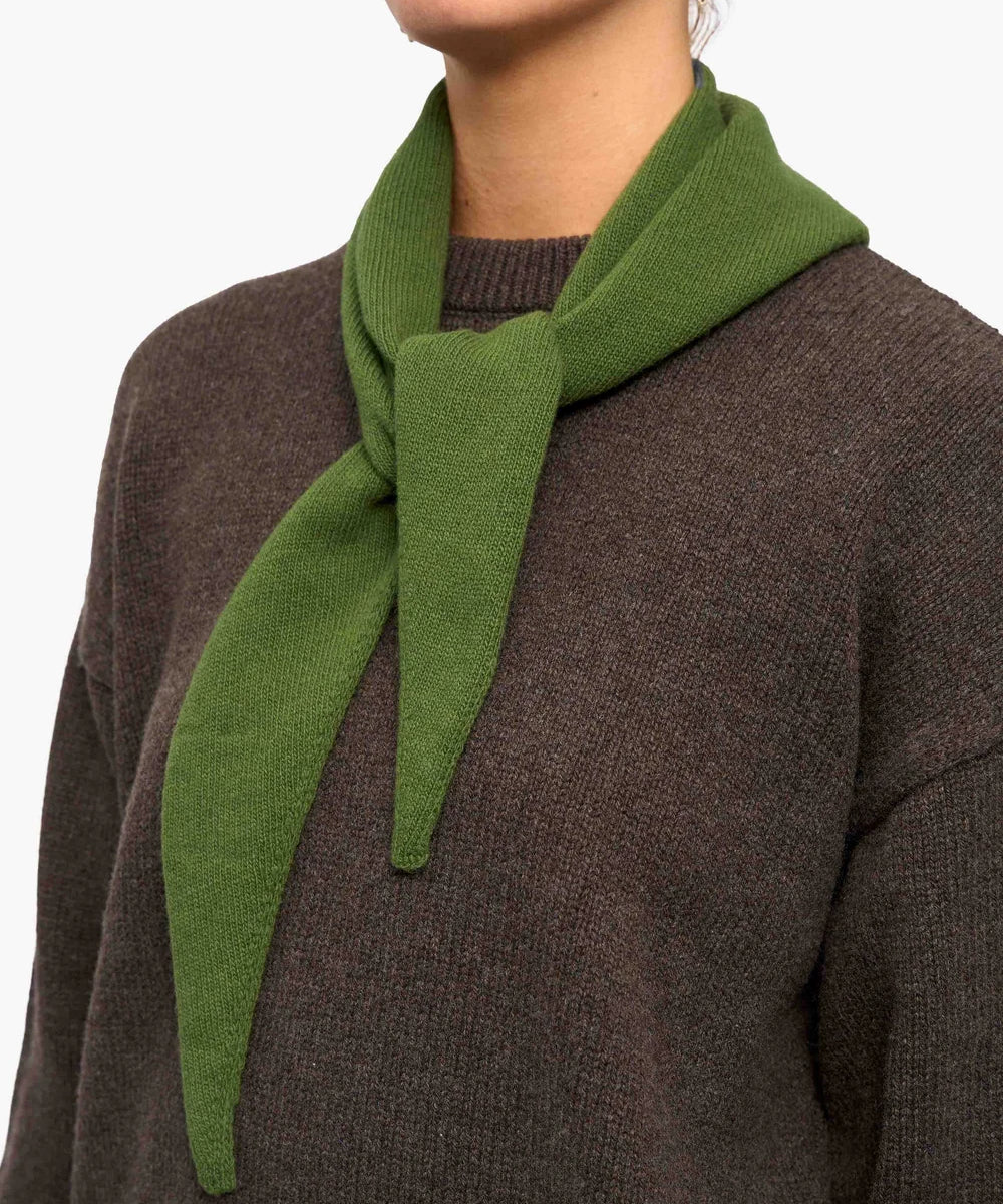 CS5079_Merino_Triangle_Scarve_Fern_Green.webp