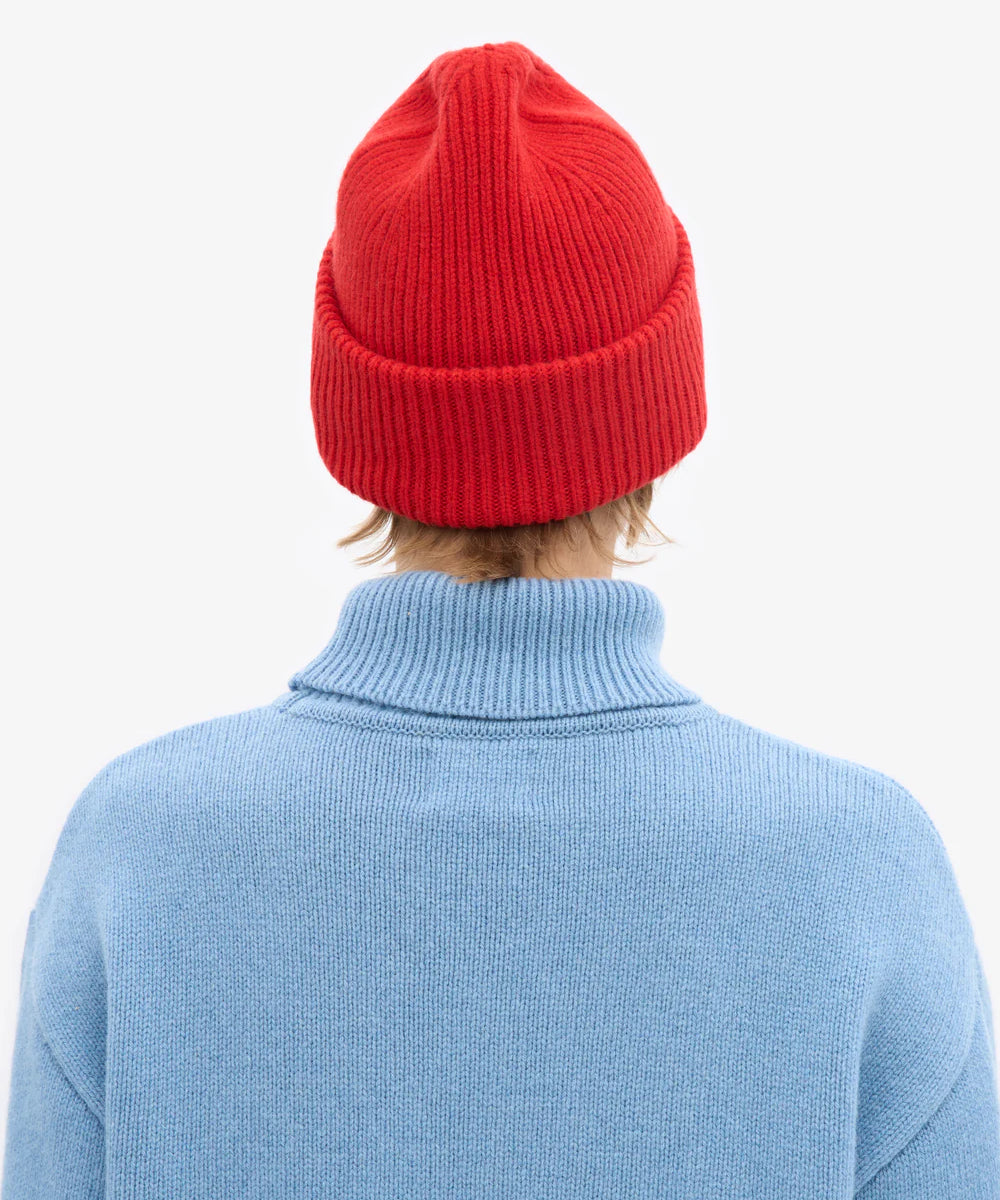 CS5085_Merino-Wool-Hat_Red-Tangerine_Female_4.webp