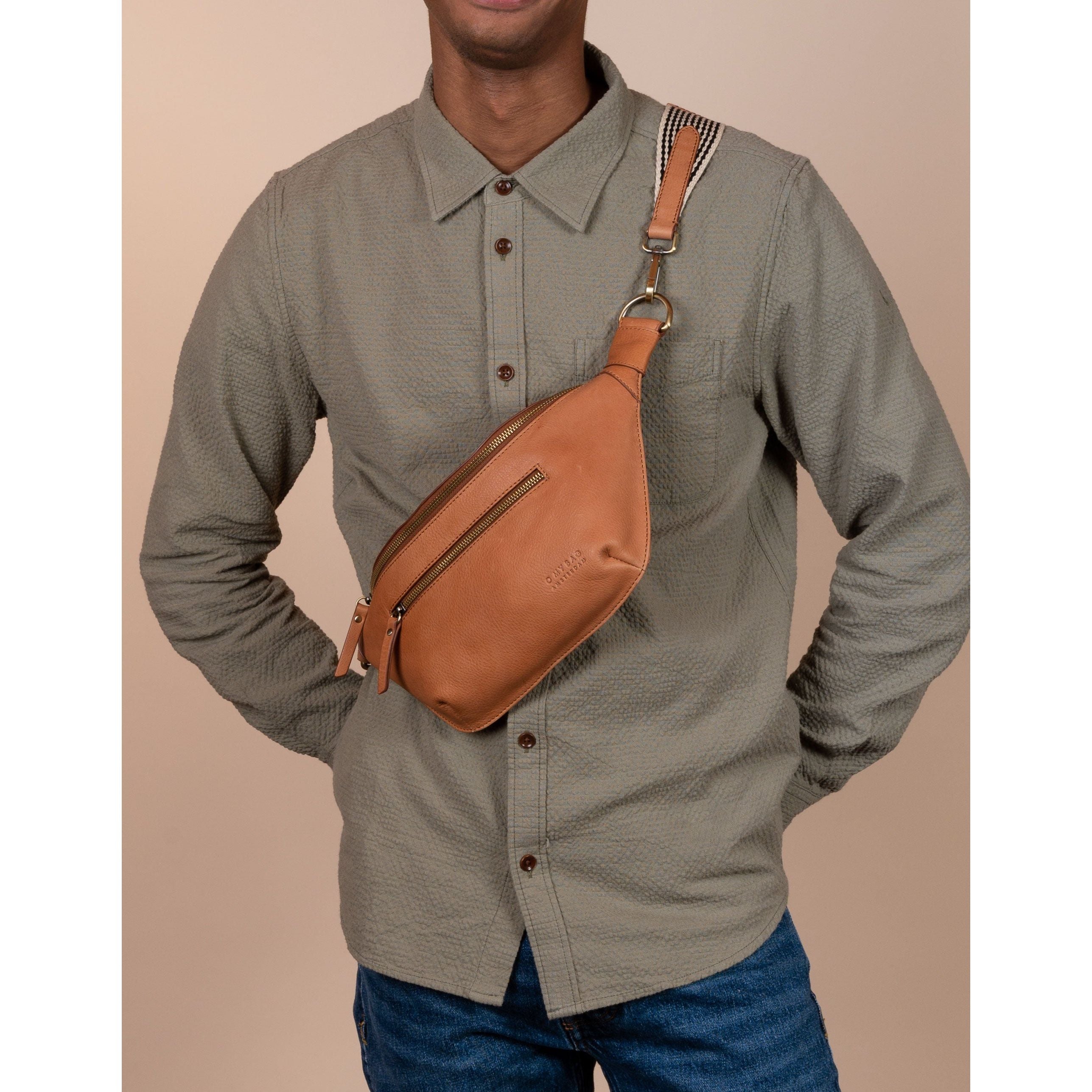 Drew bum bag - Wild oak