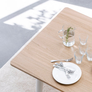 New modern eettafel - eco-certified wood