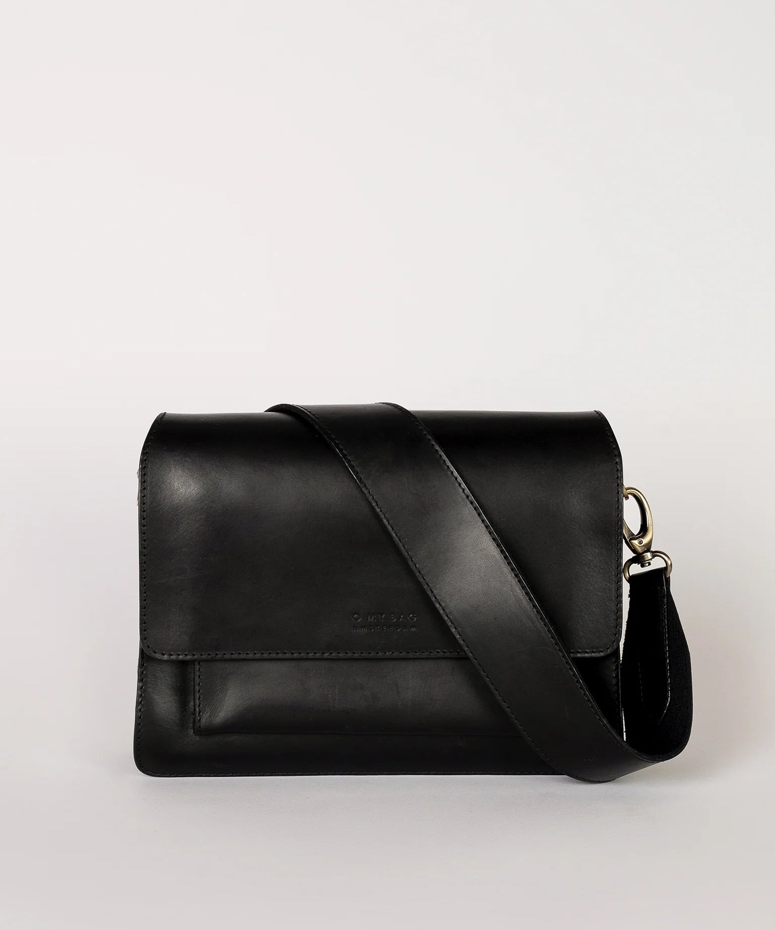 Harper-Black-Classic-Leather-Front-Strap-1.webp