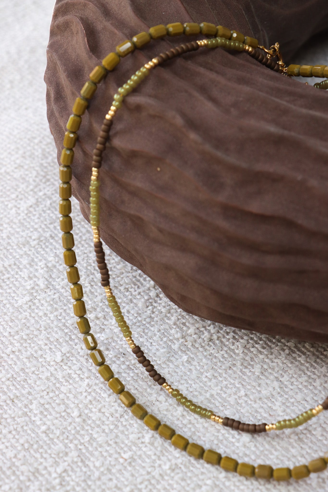 saloon - ketting