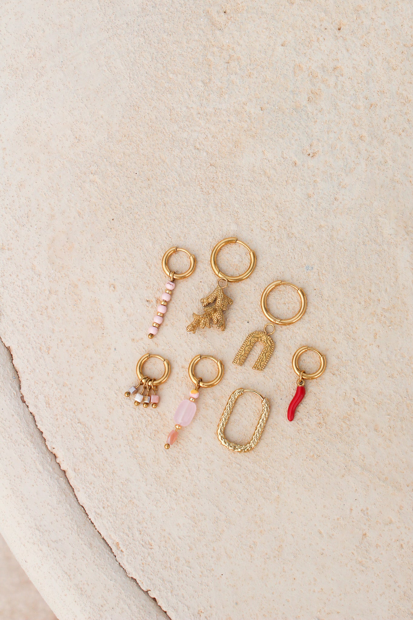 Oorbel - pink dottie hoop