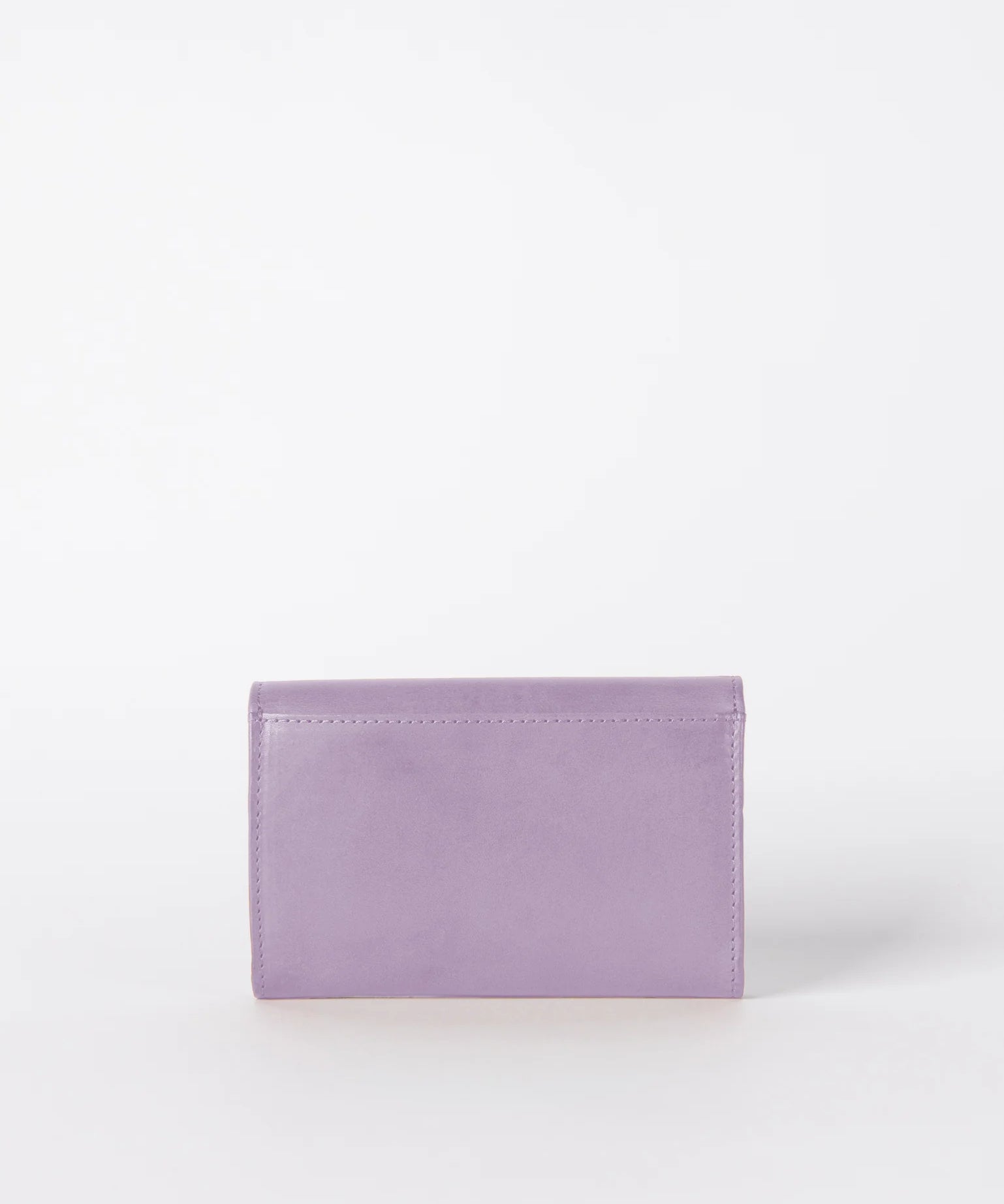 Jo_s-Purse-Magnetic-Lavendar-Classic-Leather-Backcopy.webp