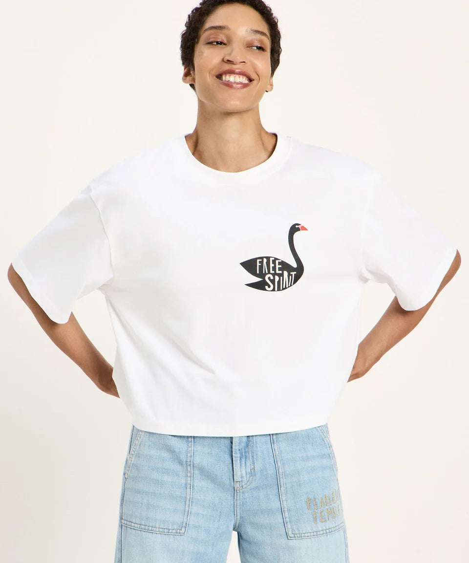 LANIUS_226_14785-00-101-offwhite-36_OversizedStatementshirtGOTS_02_960x_crop_center_80b58ba5-af66-40c4-85c7-e78ea5b7f801.webp