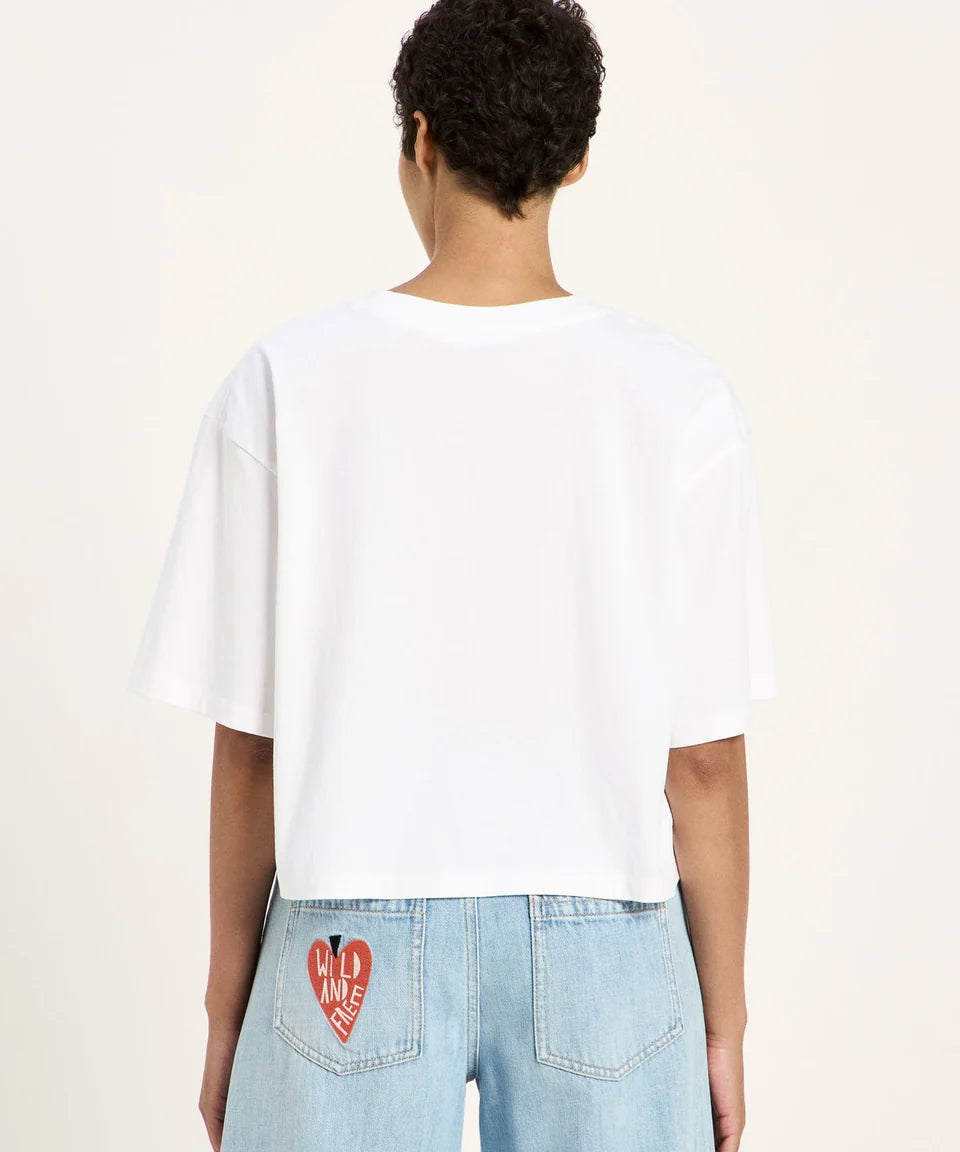 LANIUS_226_14785-00-101-offwhite-36_OversizedStatementshirtGOTS_03_960x_crop_center_2cf39a7f-72c5-4014-9116-e6e6289fa64d.webp