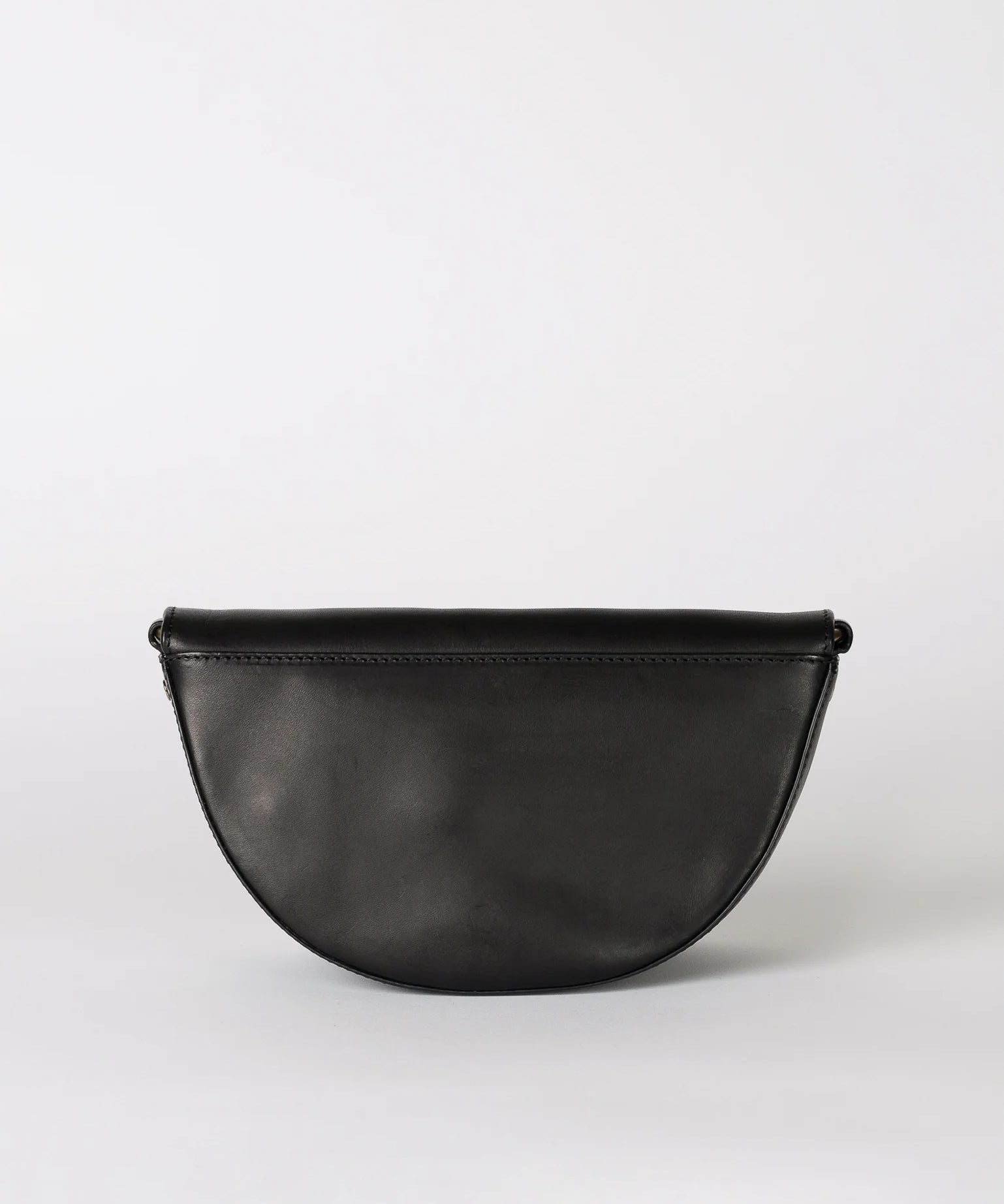 Laura-Bag-Black-Classic-Leather-Back_1.webp