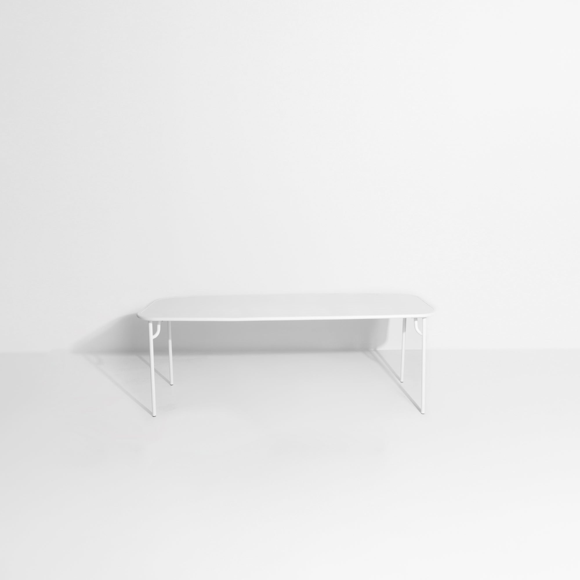 M0741309_week-end_ractangle-table_large_white__PF_packshot__1__RVB.jpg
