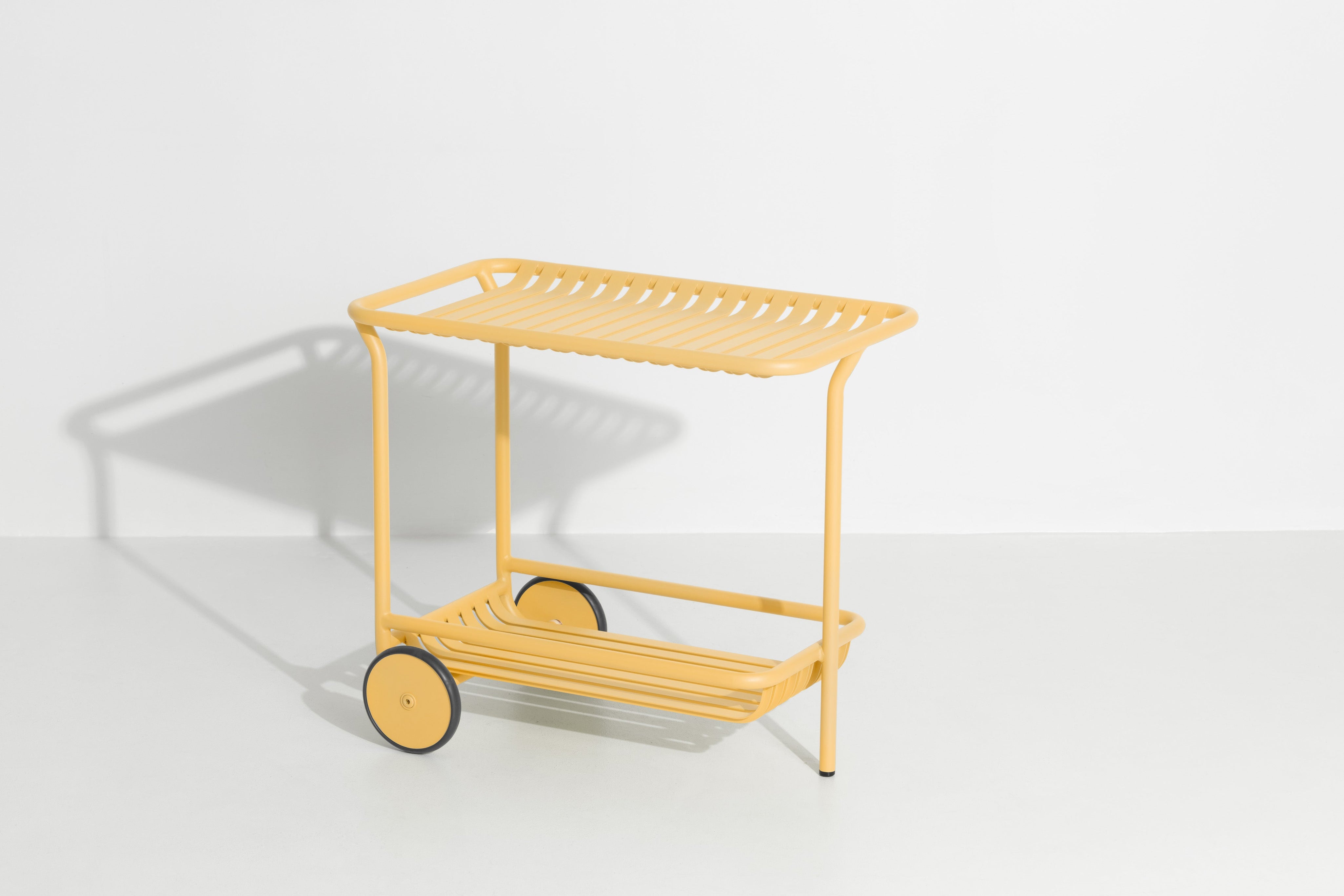 Week-end trolley
