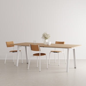 New modern eettafel - eco-certified wood