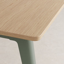 Afbeelding in Gallery-weergave laden, New modern eettafel - eco-certified wood
