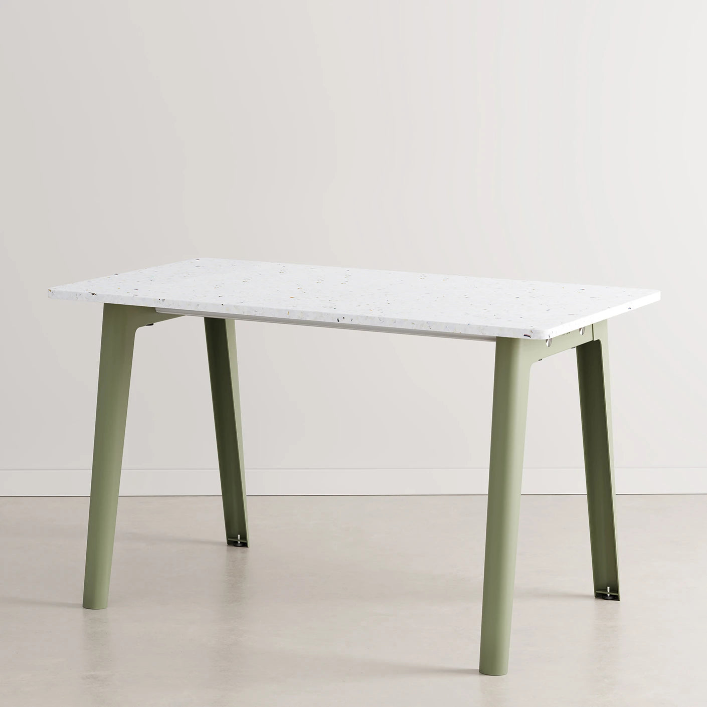 New modern bureau - venezia