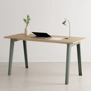 New modern bureau