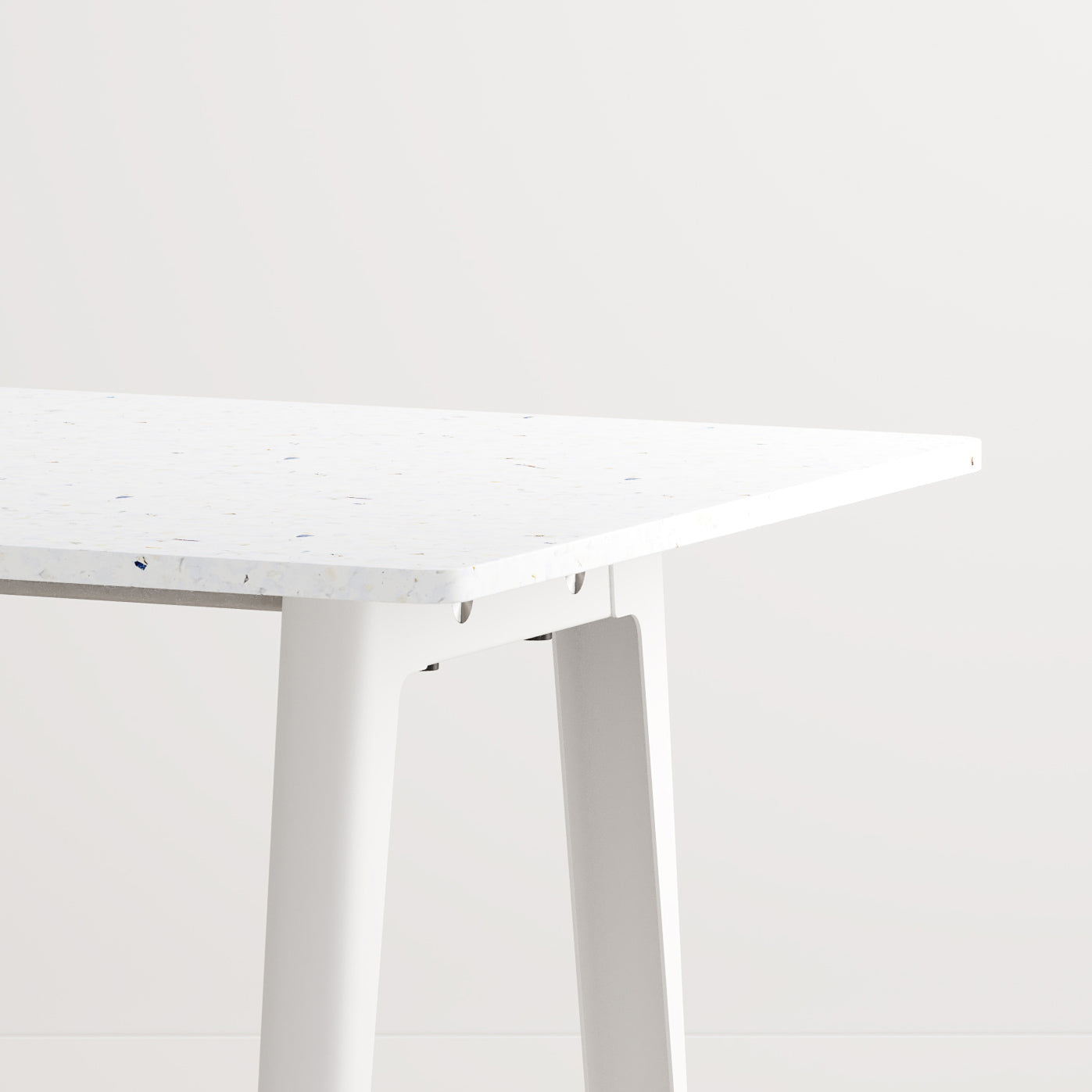 New modern eettafel - Venezia recycled plastic