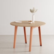 New modern ronde eettafel - eco-certified wood