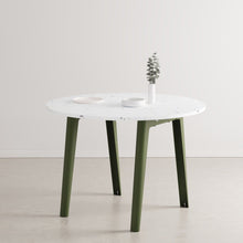 Afbeelding in Gallery-weergave laden, New modern ronde eettafel - Venezia recycled plastic
