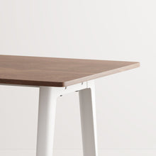 Afbeelding in Gallery-weergave laden, New modern eettafel walnoot - eco-certified wood
