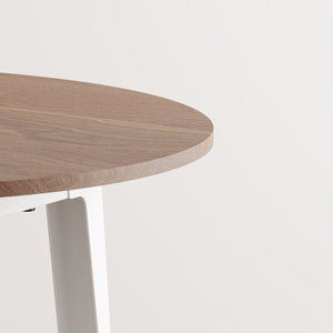 New modern ronde eettafel walnoot - eco-certified wood