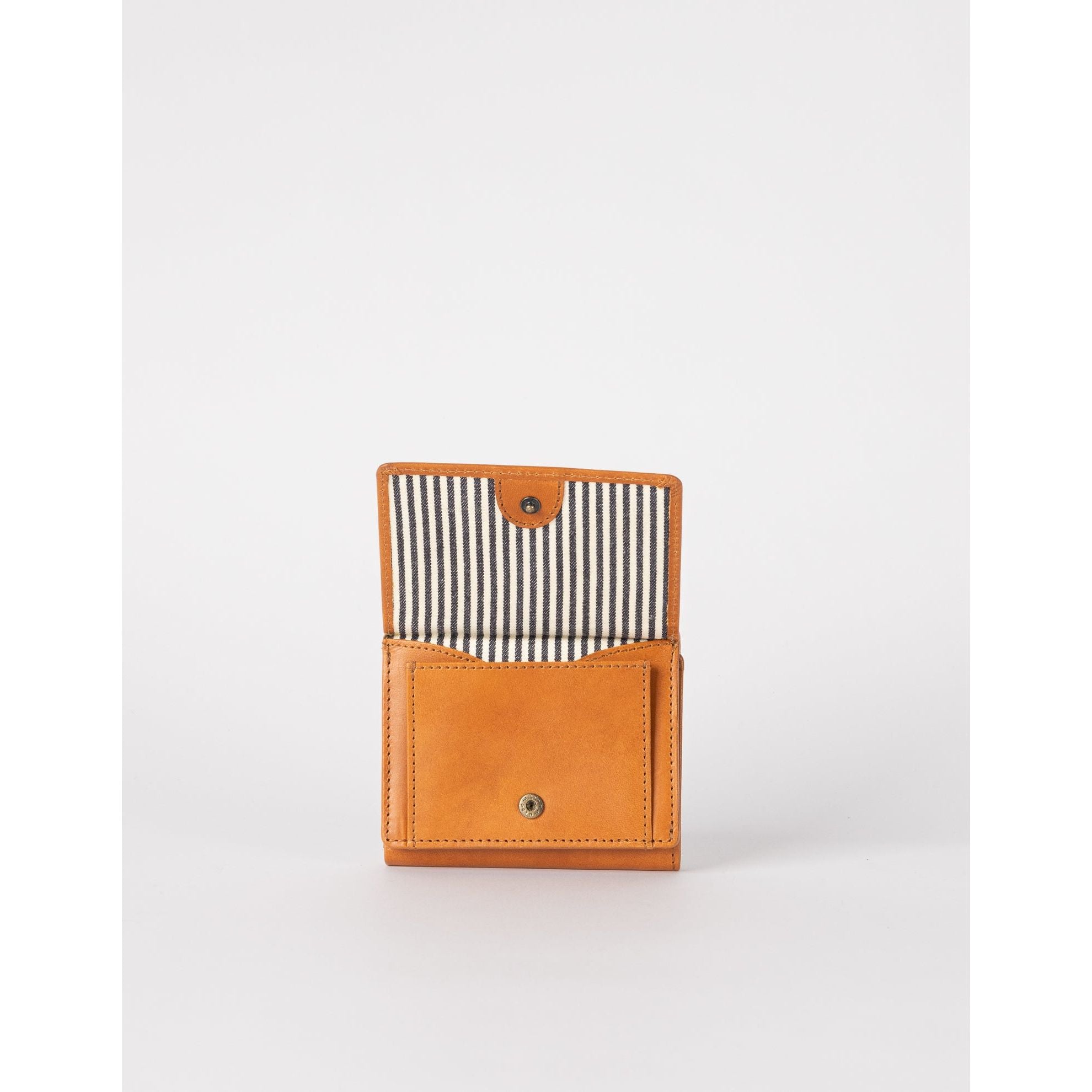 Ollie-Wallet-Cognac-Classic-Leather-Inside2.jpg