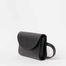 Afbeelding in Gallery-weergave laden, Sanne belt bag - Black vegan uppeal™
