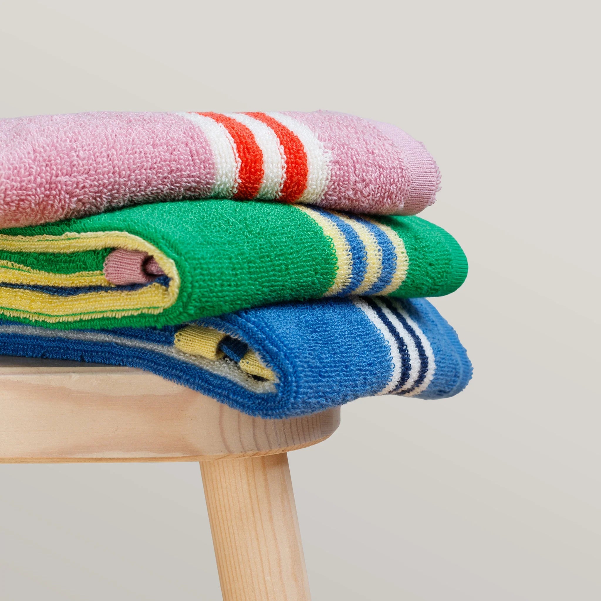 Gestreepte handdoek van badstof