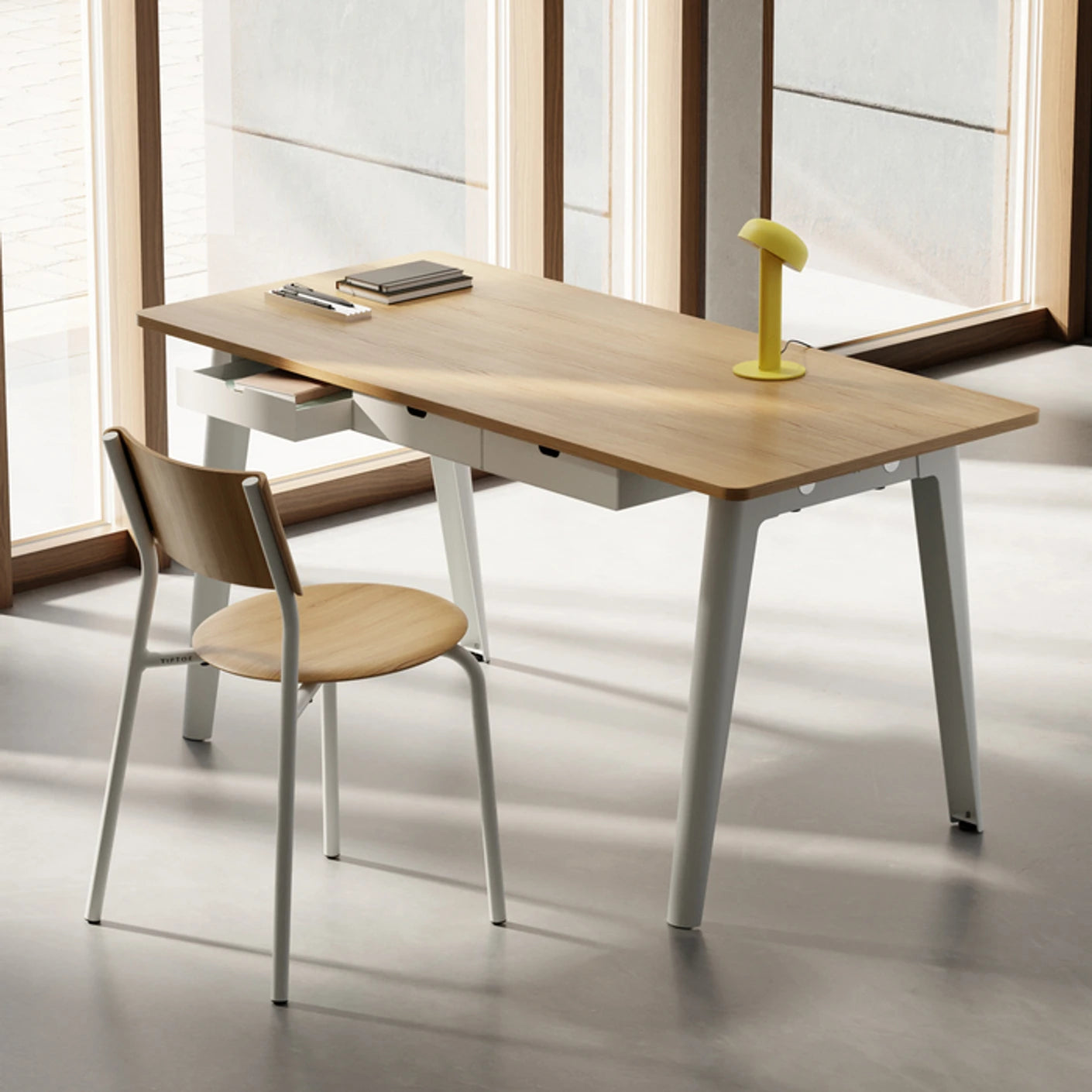 New modern bureau