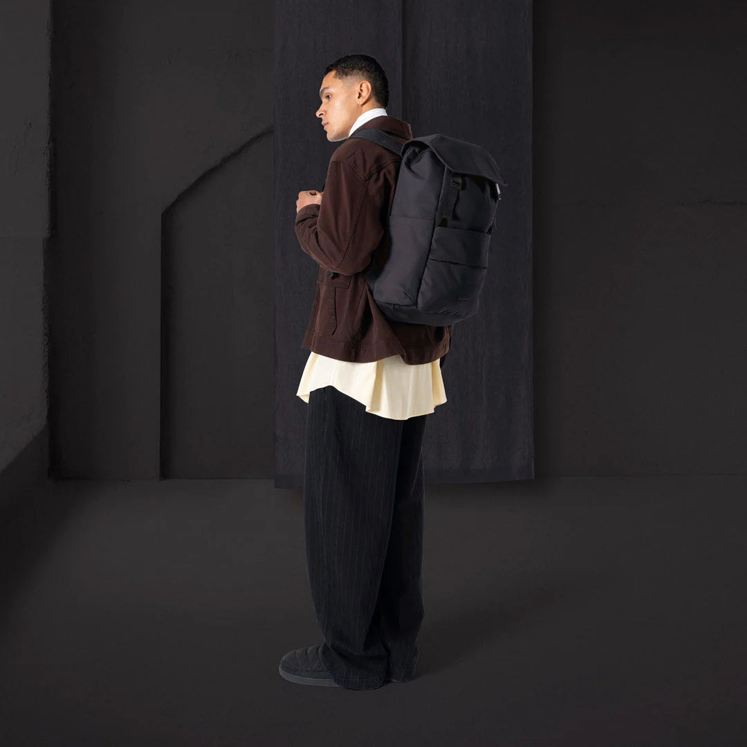 stellan medium - original series