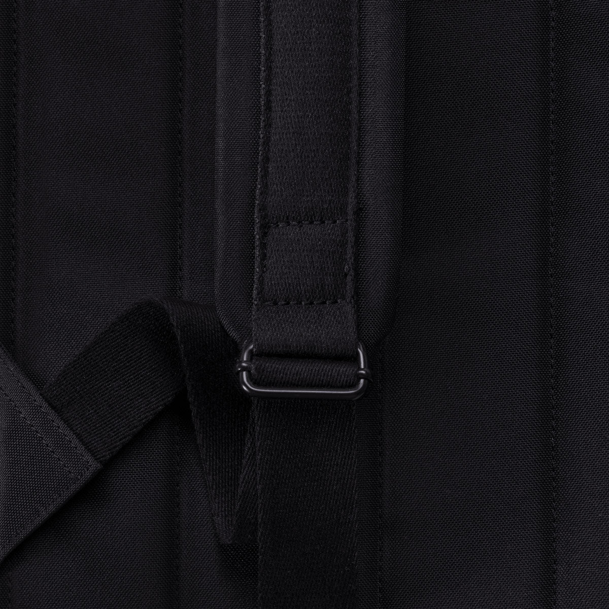 Hajo Medium - Lotus olive light almond