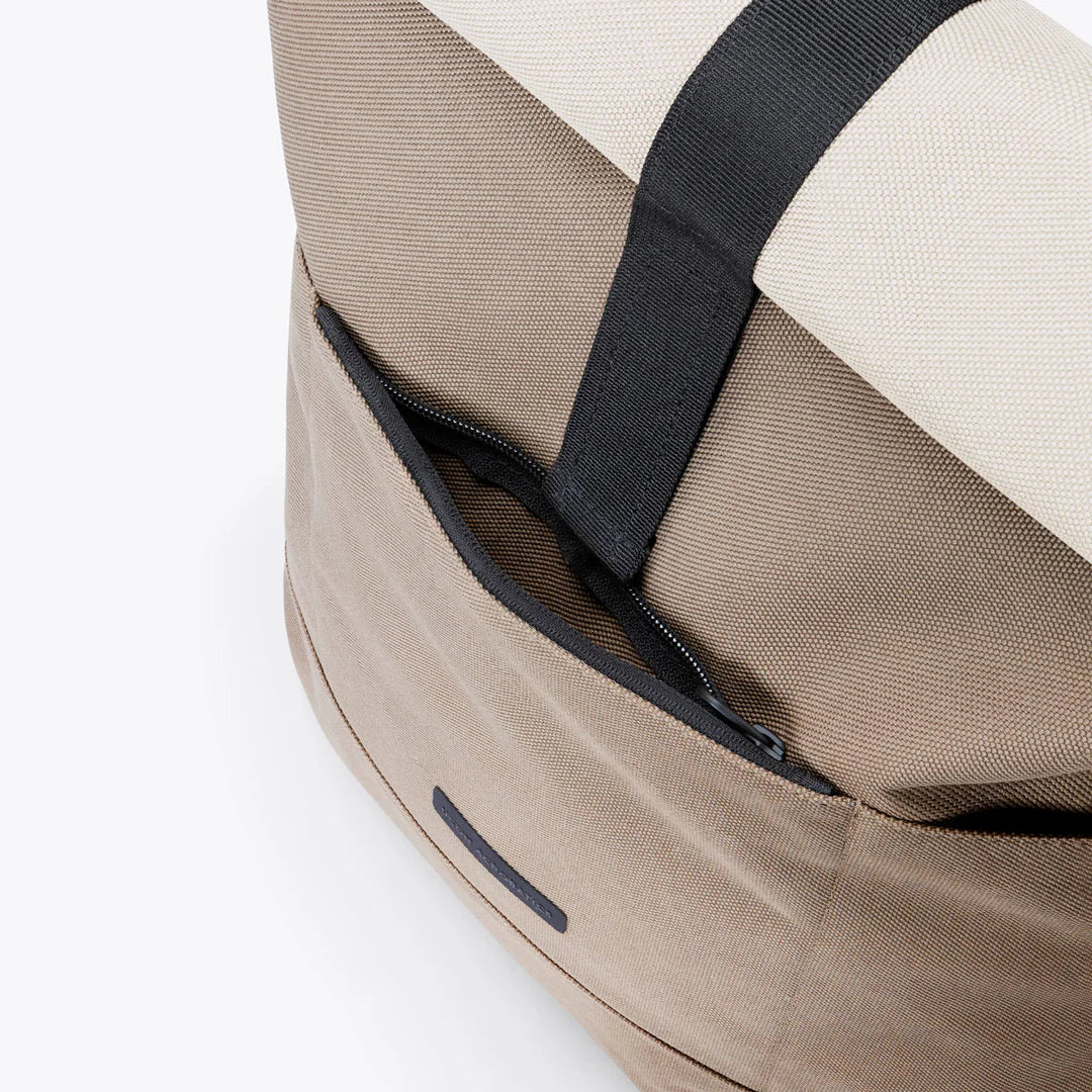 Hajo medium - Original series