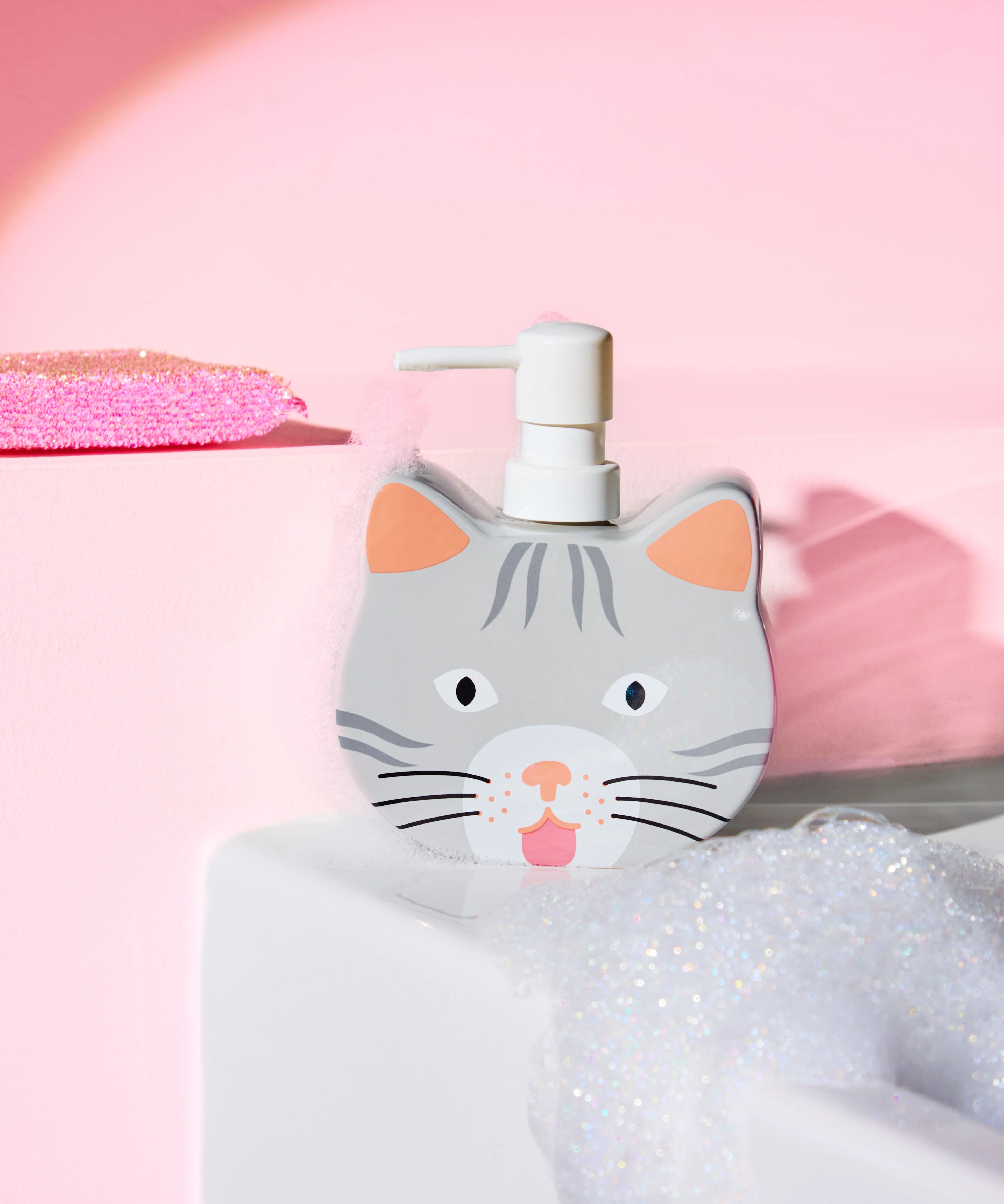 V3_LM_2025_FLUID_MARKET_CHATS_POUSSE_MOUSSE_043.webp