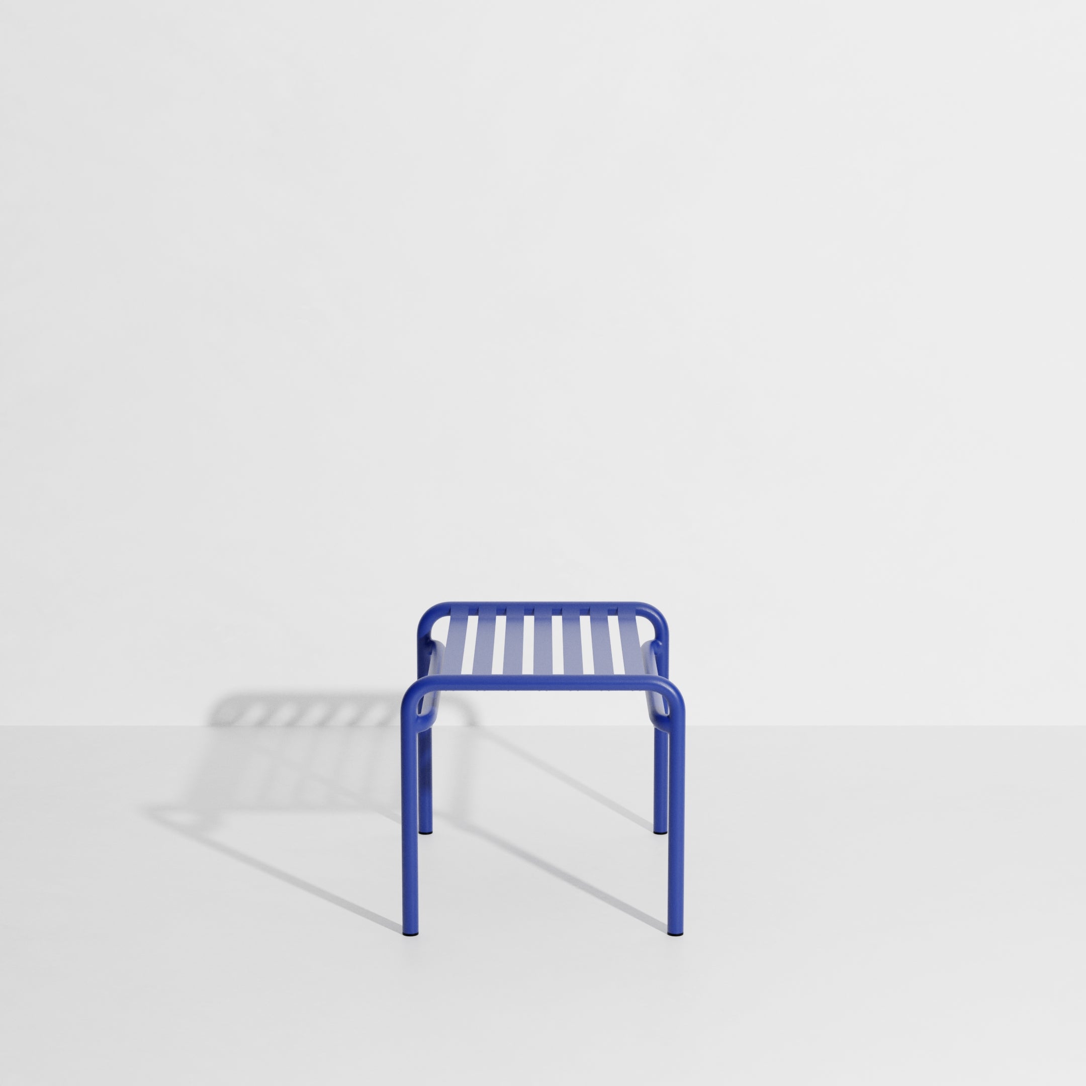 Week-end footstool