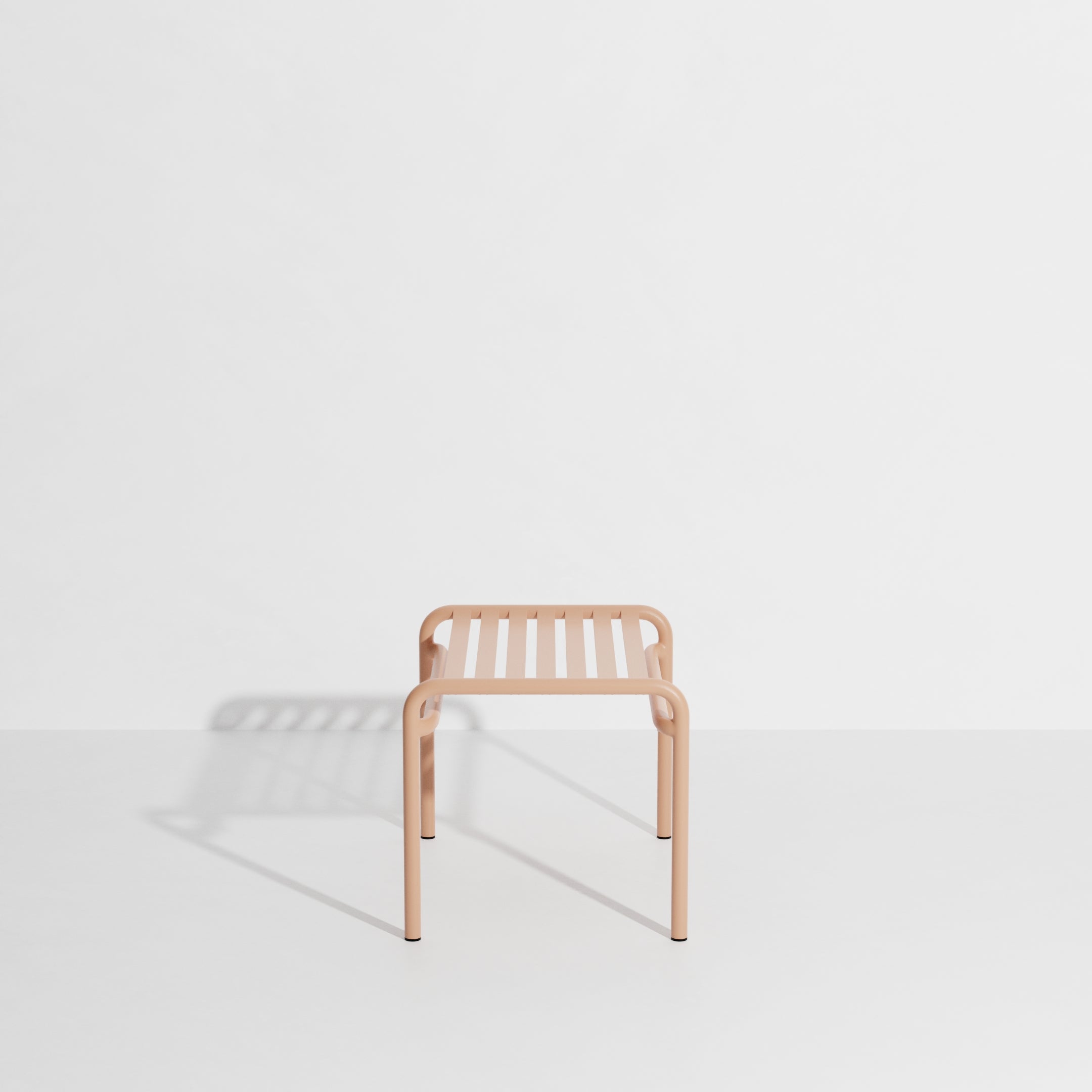 Week-end footstool