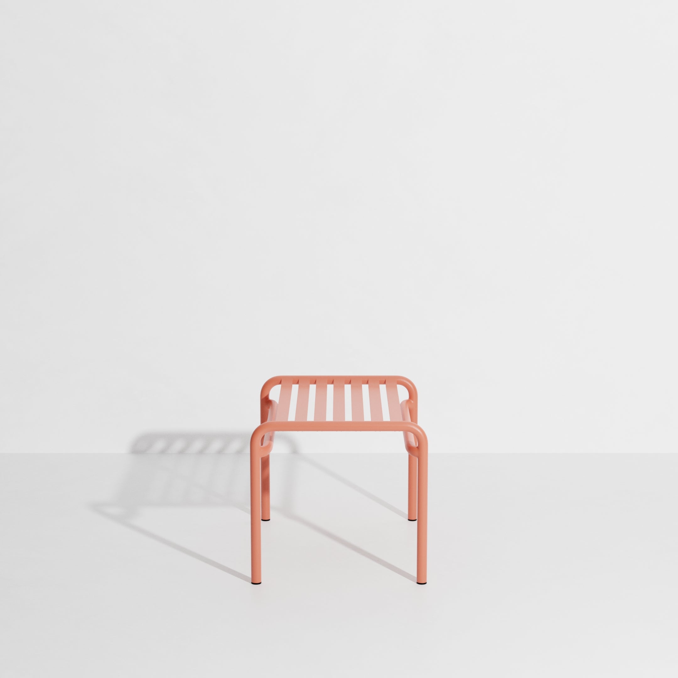 Week-end footstool