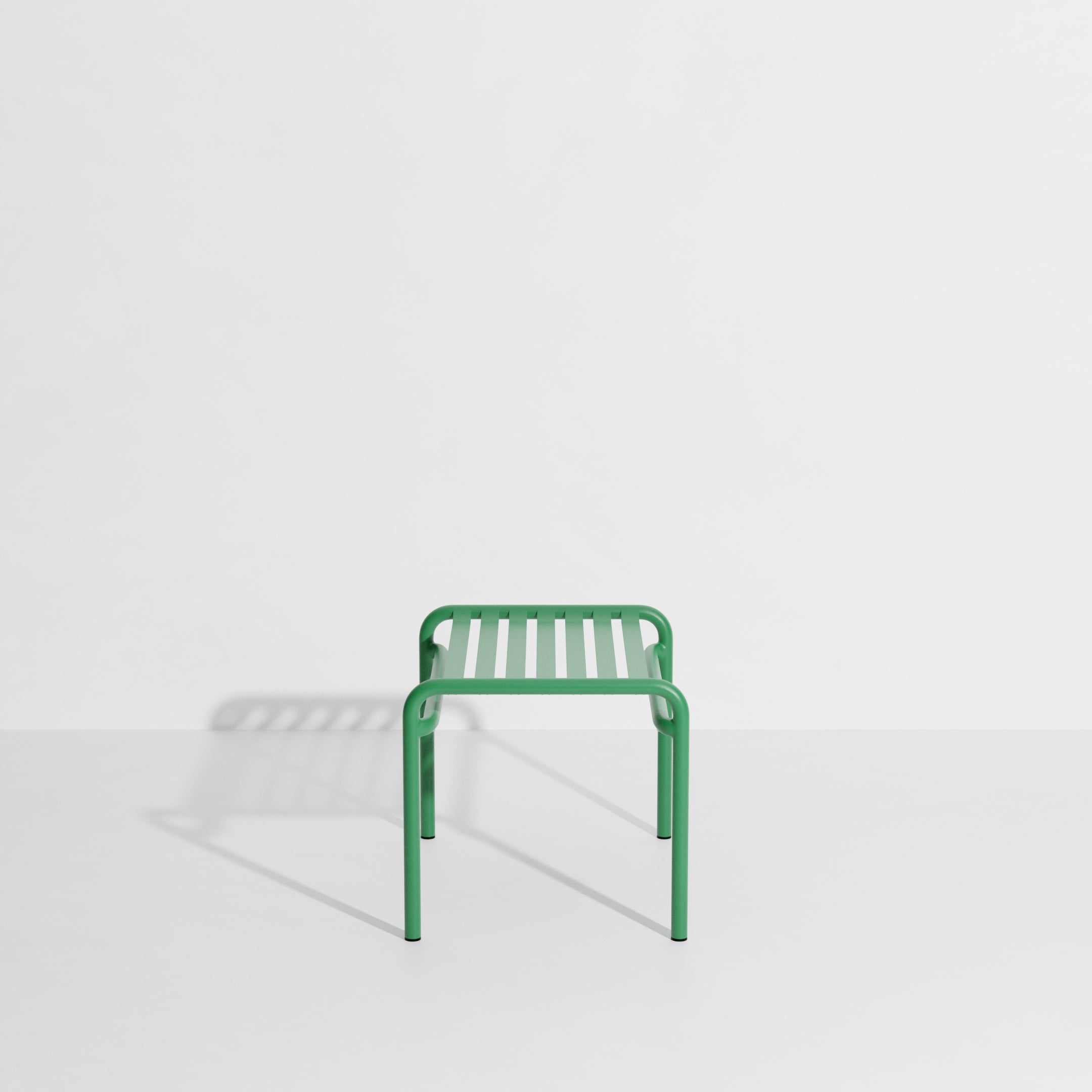 Week-end footstool