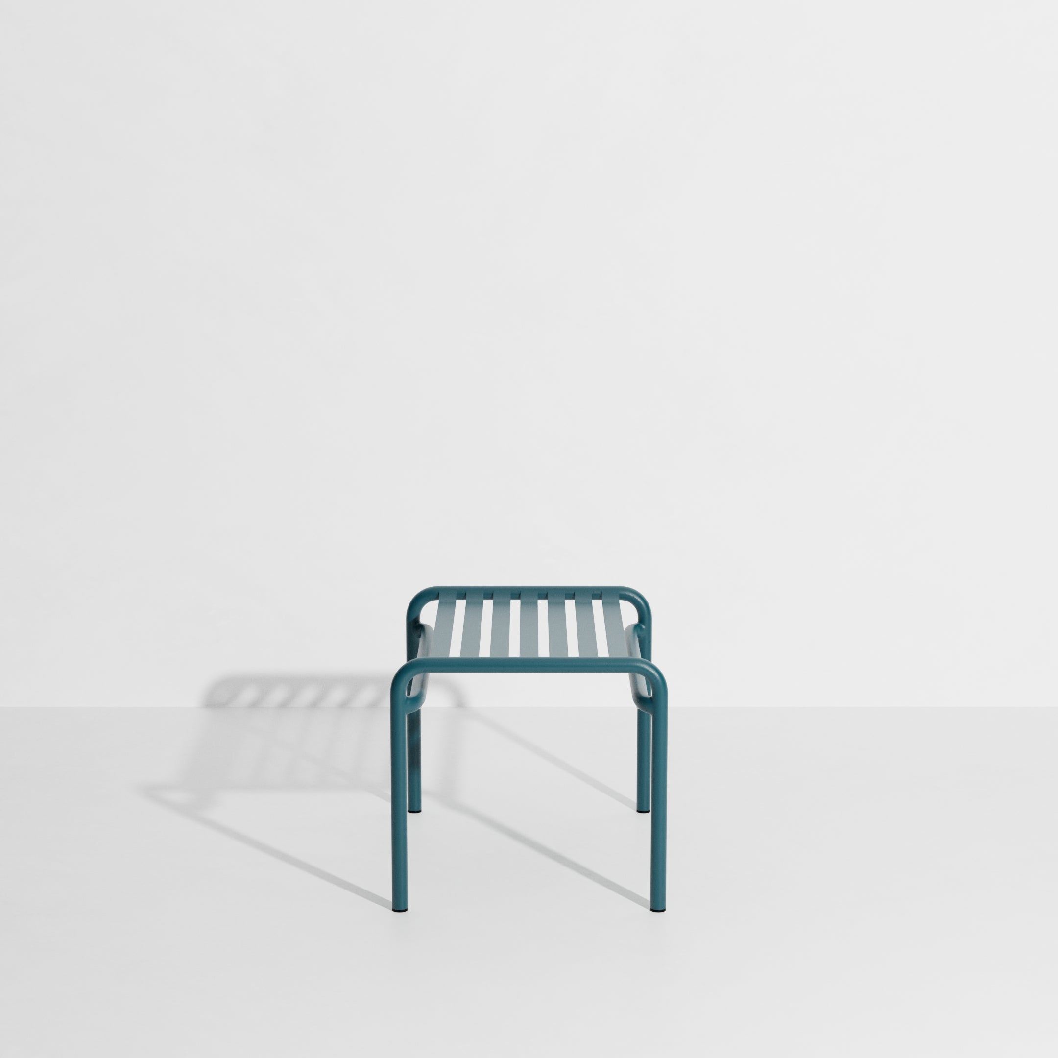 Week-end footstool