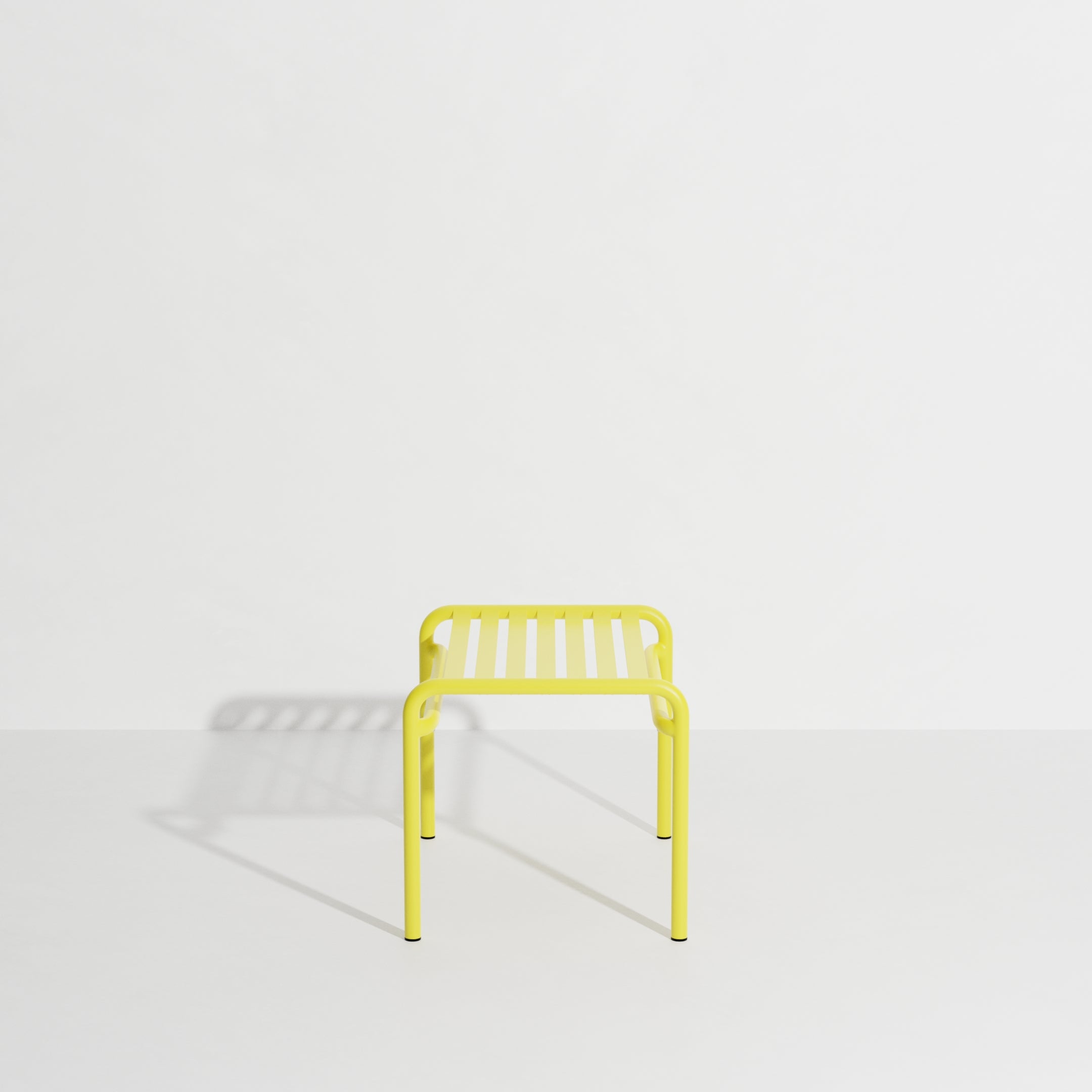 Week-end footstool